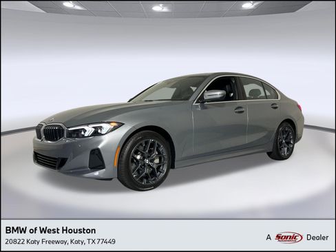 Used 2025 BMW 330i xDrive Sedan w/ Premium Package AWD/4WD image 1