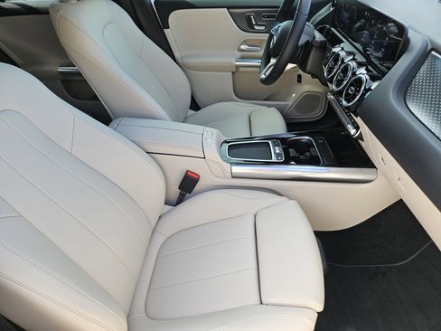 Certified 2026 Mercedes-Benz GLA 250 image 13