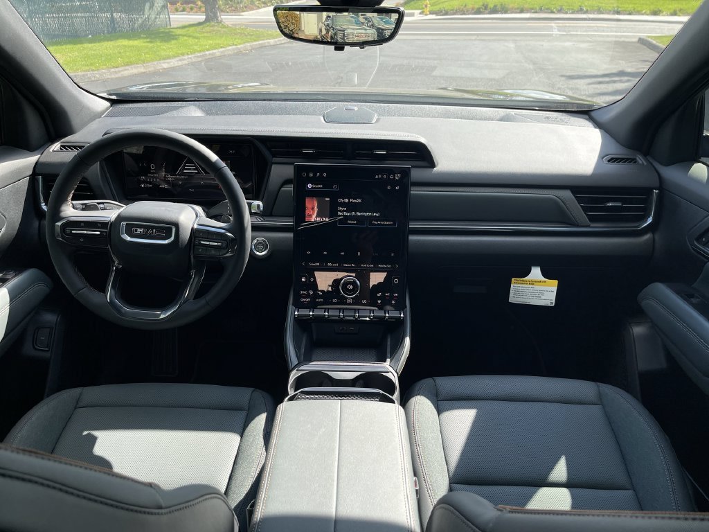 New 2027 GMC Terrain AT4 w/ Technology Package II AWD/4WD image 20
