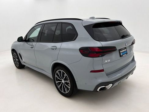 Certified 2024 BMW X5 xDrive40i w/ M Sport Package AWD/4WD image 9