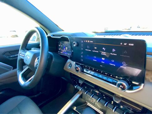 Certified 2025 Chevrolet Colorado ZR2 w/ Technology Package image 47