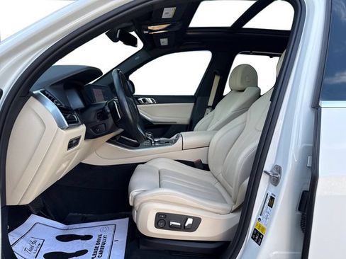 Used 2019 BMW X5 xDrive40i w/ Convenience Package AWD/4WD image 10
