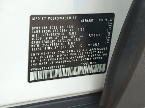 Certified 2021 Volkswagen ID.4 Pro S w/ Gradient Package image 37