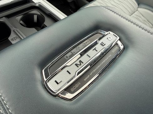 Used 2024 Ford F250 Limited w/ FX4 Off-Road Package AWD/4WD image 42