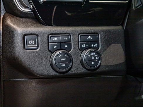 Used 2024 Chevrolet Silverado 1500 RST image 16