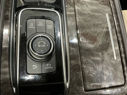 Used 2024 Nissan Armada Platinum w/ Captain's Chairs Package image 14