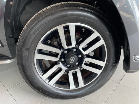 Used 2016 Toyota 4Runner Limited image 11