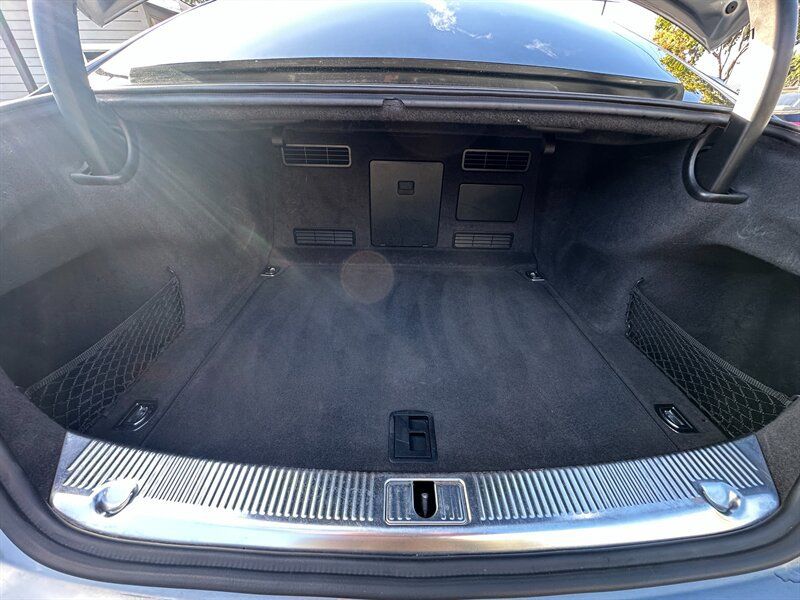 Used 2012 Audi A8 L 4.2 AWD/4WD image 11
