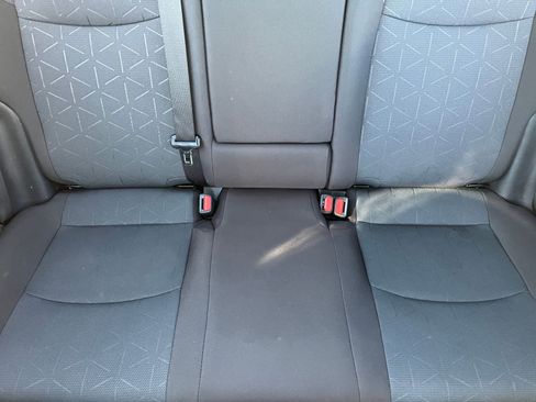 Used 2025 Toyota RAV4 XLE image 41