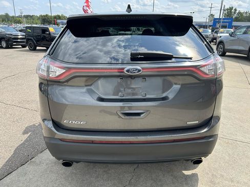 Used 2016 Ford Edge SE FWD image 6
