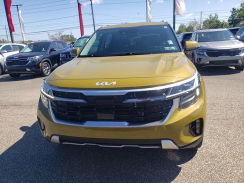Certified 2024 Kia Seltos SX w/ SX Sunroof Package AWD/4WD image 10