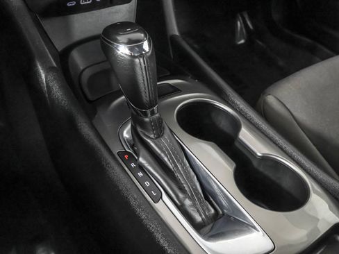 Used 2020 Chevrolet Malibu RS image 31