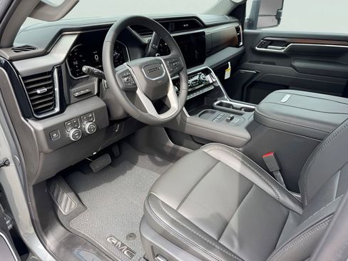 New 2026 GMC Sierra 2500 Denali w/ Denali Reserve Package AWD/4WD image 7