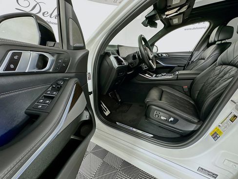 Used 2024 BMW X5 xDrive50e w/ Executive Package image 22