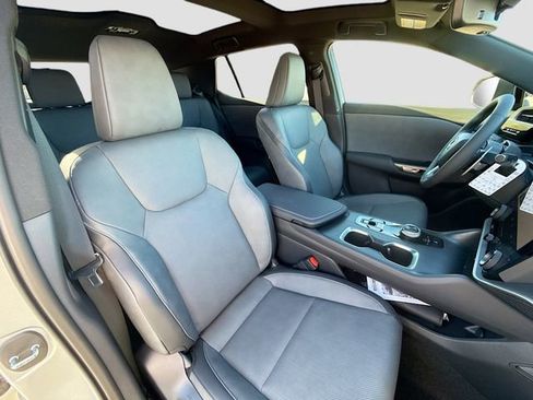 New 2026 Lexus RZ 350e 2WD image 15