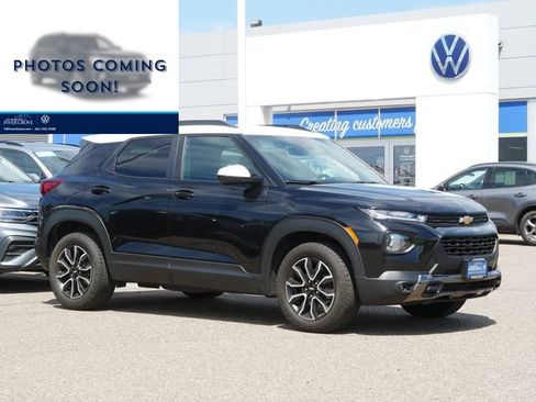 Used 2023 Chevrolet TrailBlazer ACTIV w/ Convenience Package AWD/4WD image 1