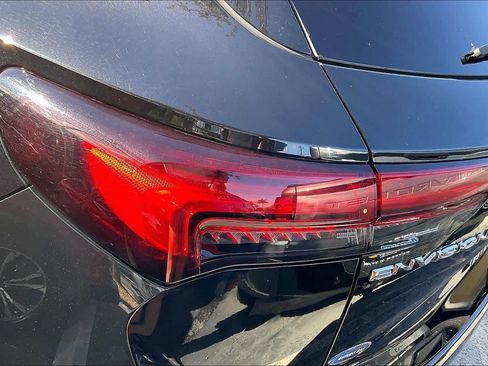 Used 2021 Buick Envision Essence w/ Technology Package I image 26