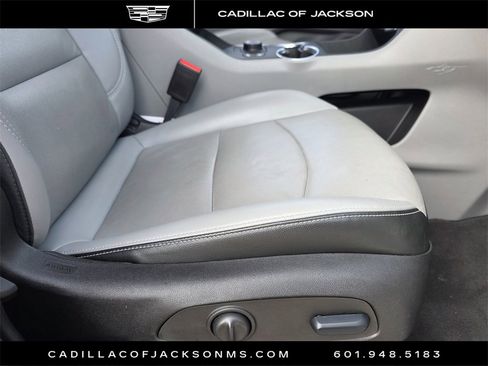 Used 2024 GMC Terrain SLT image 28