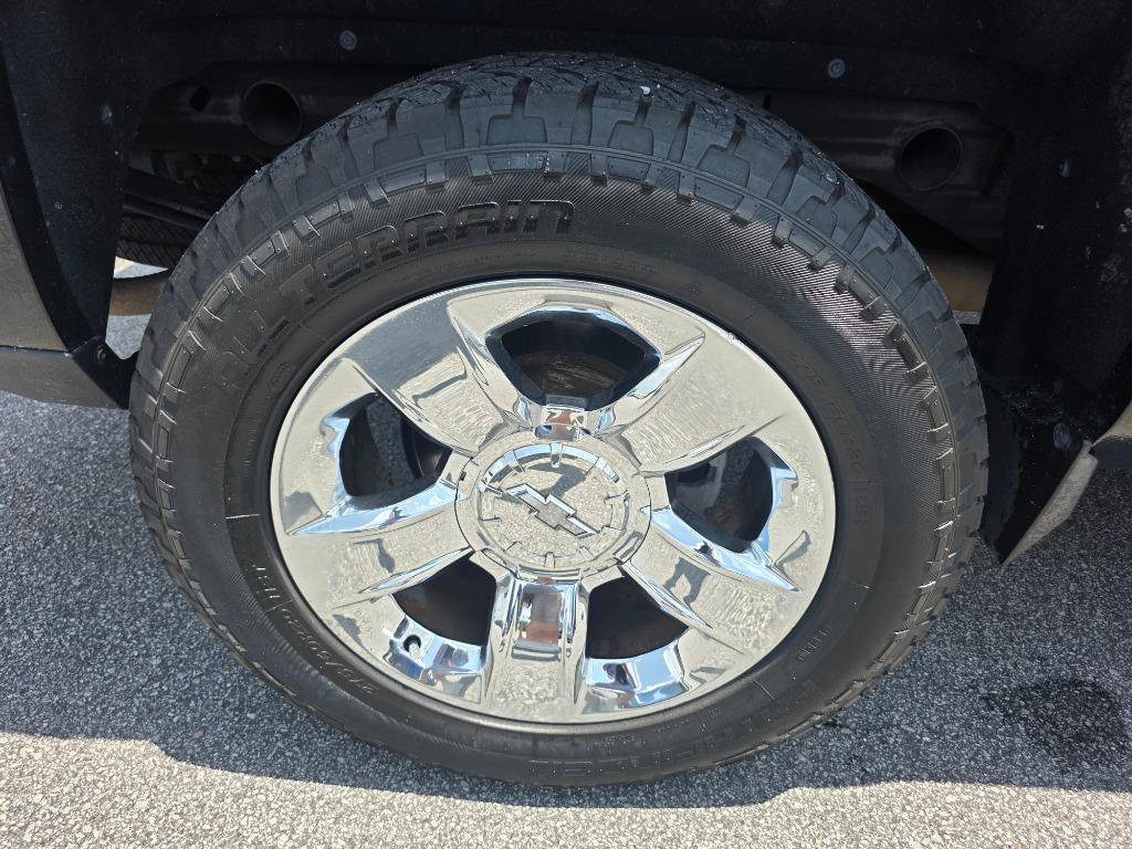 Used 2014 Chevrolet Silverado 1500 LTZ w/ LTZ Plus Package RWD image 19