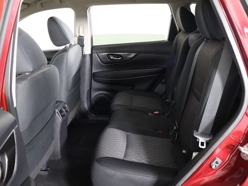 Used 2020 Nissan Rogue SV AWD/4WD image 31