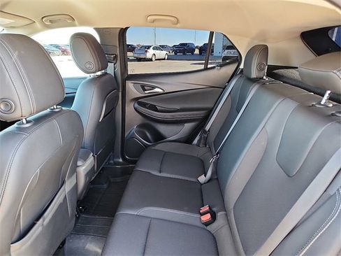 Used 2023 Buick Encore GX Preferred w/ Cold Weather Comfort Package image 9