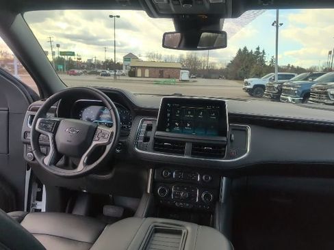 Used 2023 Chevrolet Tahoe Z71 w/ Luxury Package image 46