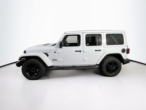 Used 2023 Jeep Wrangler Unlimited Sahara image 8