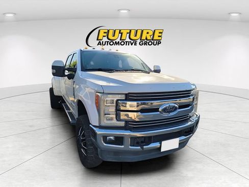 Used 2017 Ford F350 Lariat w/ Lariat Ultimate Package AWD/4WD image 1