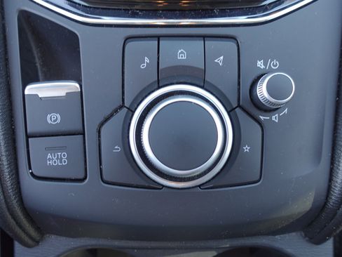 Certified 2025 MAZDA CX-5 AWD 2.5 S w/ Preferred Package image 19