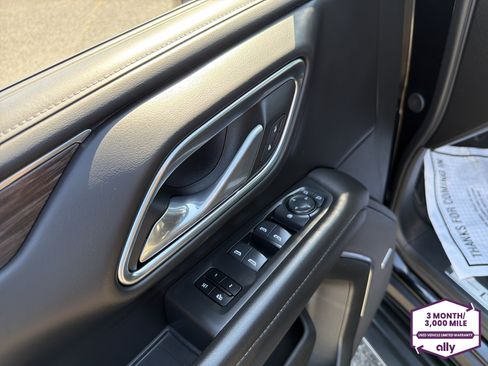Used 2024 Chevrolet Tahoe LT AWD/4WD image 15