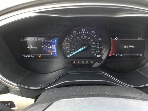 Used 2019 Ford Fusion SE AWD/4WD image 15