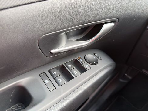 Certified 2025 Hyundai Tucson SE AWD/4WD image 29