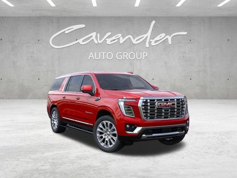 New 2026 GMC Yukon XL Denali w/ Denali Reserve Package AWD/4WD image 1