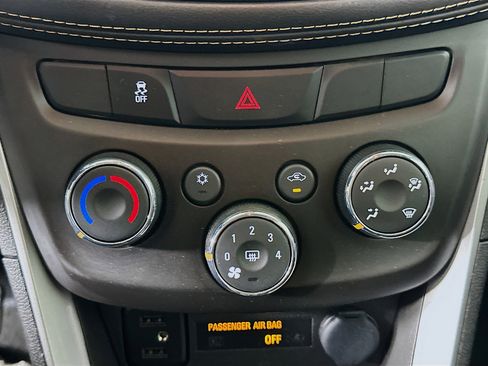 Used 2020 Chevrolet Trax LS w/ Tint and Cruise Package image 23