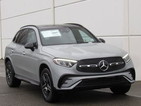New 2026 Mercedes-Benz GLC 300 4MATIC image 2