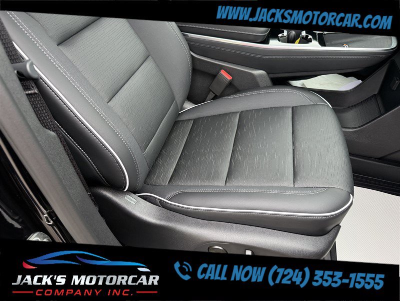 Used 2026 Buick Enclave Sport Touring w/ Super Cruise Package AWD/4WD image 34