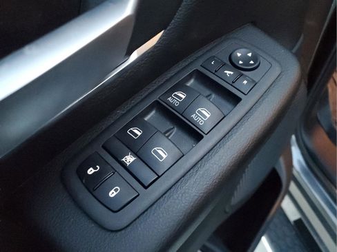 Used 2024 RAM 1500 Big Horn image 16