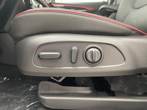 New 2026 Chevrolet TrailBlazer RS w/ Convenience Package image 9