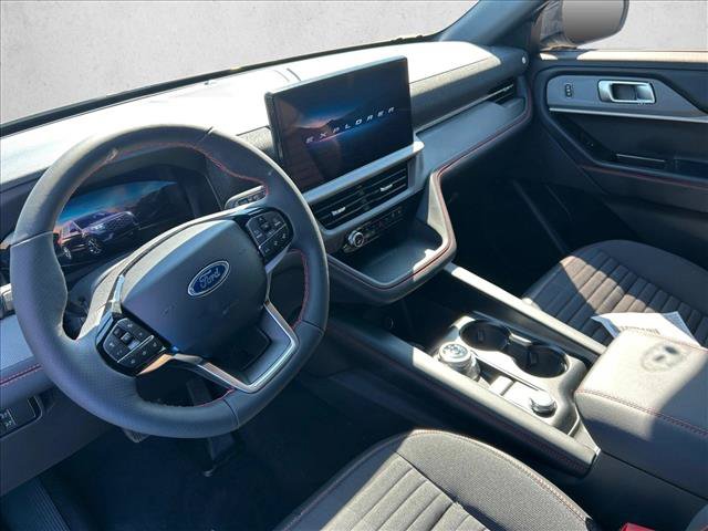 New 2026 Ford Explorer ST-Line RWD image 3