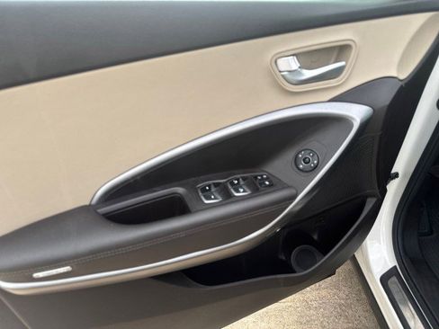 Used 2019 Hyundai Santa Fe XL SE w/ SE Premium Package 02 image 8