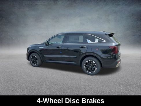 Used 2025 Kia Sorento S w/ Panoramic Sunroof Package image 17