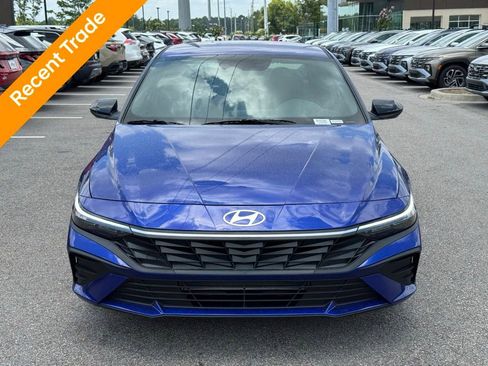 Certified 2025 Hyundai Elantra Sport image 5