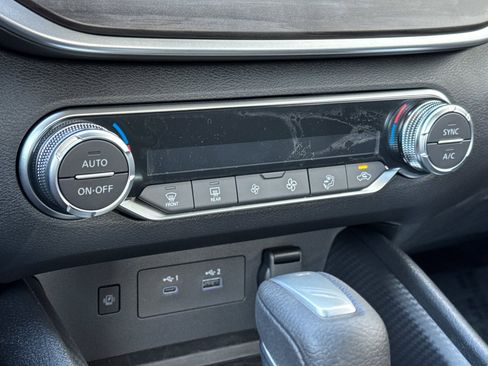 New 2025 Nissan Altima 2.5 SV w/ SV Special Edition Package image 16