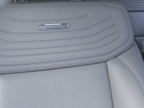 New 2026 Ford Expedition Platinum image 16