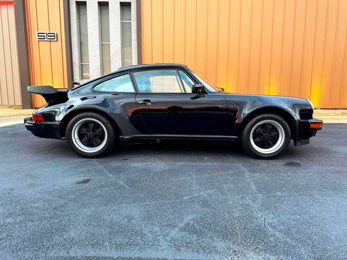 Used 1987 Porsche 911 Carrera image 16