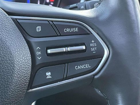 Used 2019 Hyundai Santa Fe Ultimate w/ Cargo Package image 12