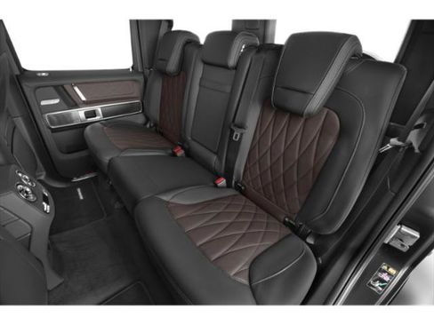 Used 2023 Mercedes-Benz G 550 image 16