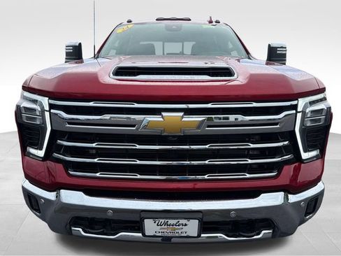 Used 2024 Chevrolet Silverado 2500 LTZ w/ LTZ Plus Package AWD/4WD image 10