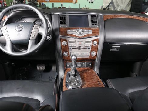 Used 2018 Nissan Armada Platinum image 16