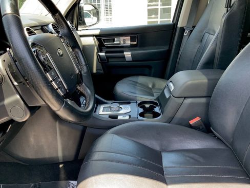 Used 2016 Land Rover LR4 HSE AWD/4WD image 14